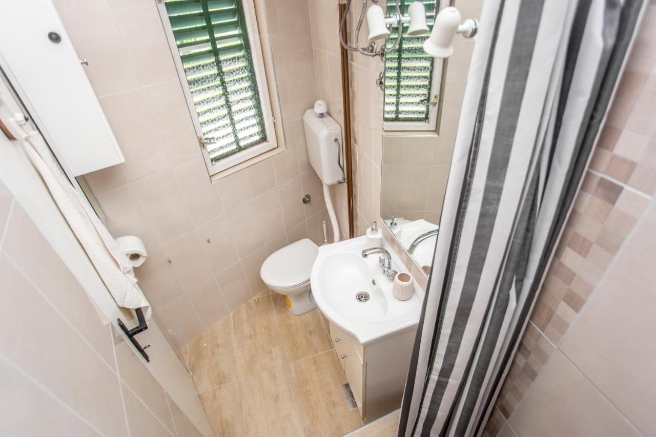 Apartment'S Dalmatia Шибеник Экстерьер фото